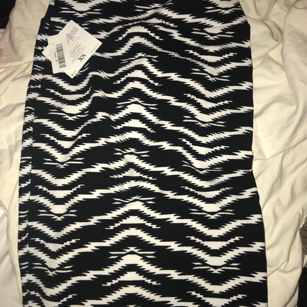 Lularoe Cassie XS